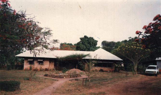 home.jpg (45294 bytes)